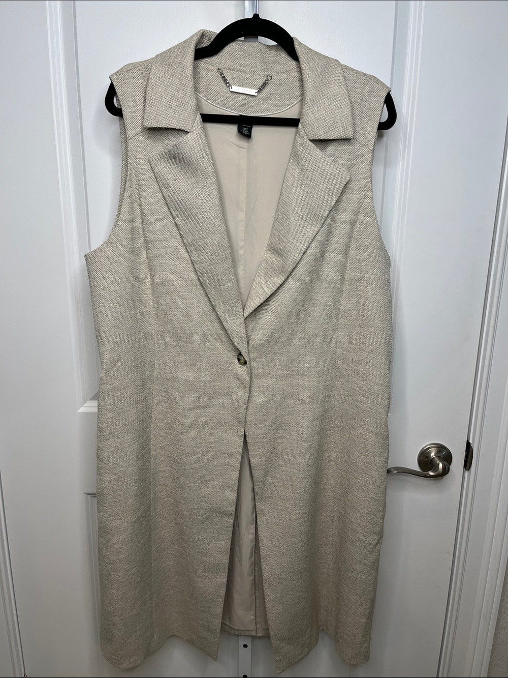 White House Black Market Sleeveless Long Duster Vest - Beige Cream XL